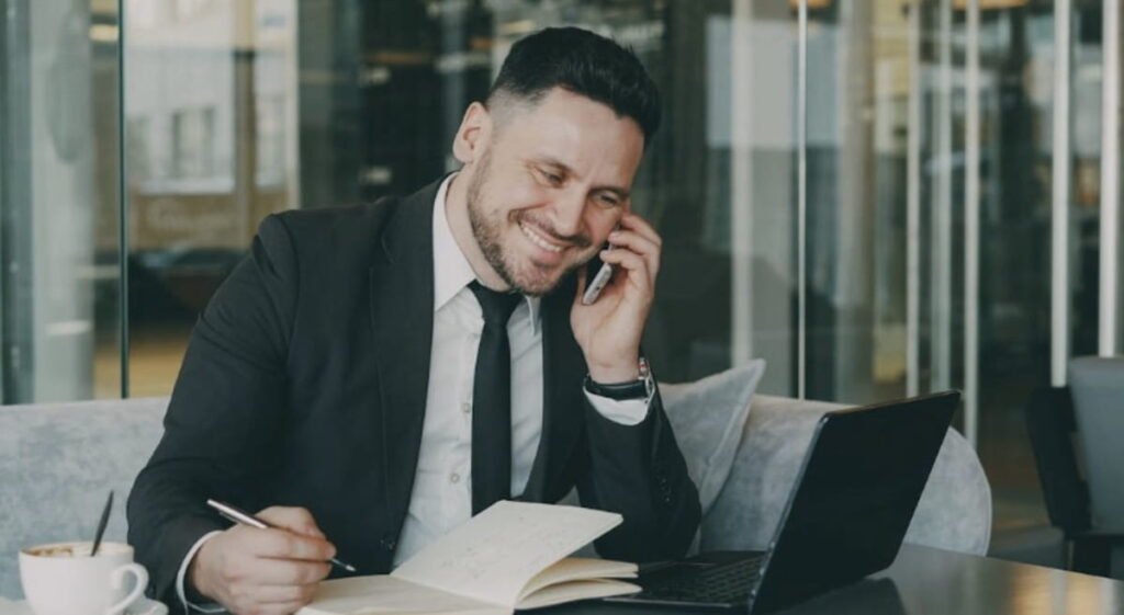 Cos'è il WACC e come influisce sulle scelte di un'impresa? Scopri come calcolare il tasso di rendimento minimo per soddisfare gli stakeholder. Leggi la guida